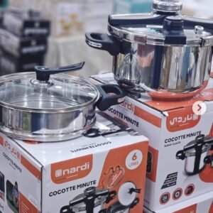 طنجرة ضغط (Cocotte-Minute) من علامة Nardi،، وتأتي بسعة 6 لتر